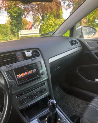 Volkswagen Golf cena 44000 przebieg: 198600, rok produkcji 2016 z Słupsk małe 67